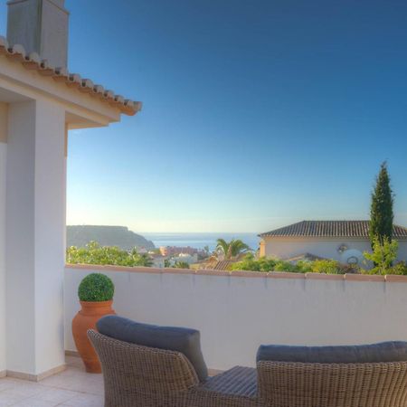 Villa Montanha, Luxury Coastal Villa, With Swimming Pool, Loungers And Alfresco Dining, 10 Min Walk To The Beautiful Praia Da Luz Beach, Shops, Bars And Restaurants! Экстерьер фото